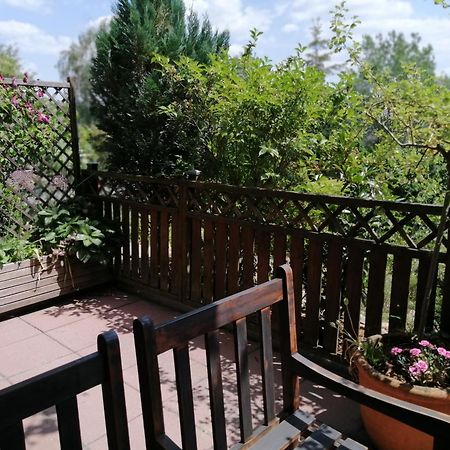 Haus Mohr - Ferienwohnung Im Taunus Weilmunster Esterno foto